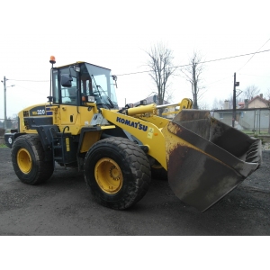 USŁUGI ŁADOWARKĄ KOŁOWĄ